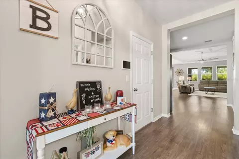 Entry Way - 2948 Foxtail Bnd, Ocoee, FL 34761 photo 6 of 7