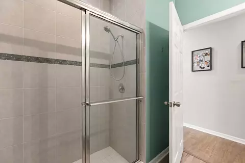 Bath - 2948 Foxtail Bnd, Ocoee, FL 34761 photo 2 of 3