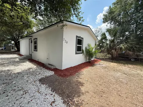 120 Herrick St, Auburndale, FL 33823