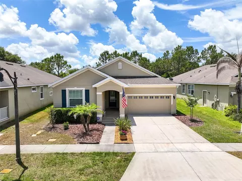 6804 Goldflower Ave, Saint Cloud, FL 34773