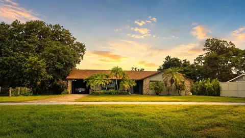 2234 W Maple Ter, Saint Cloud, FL 34771
