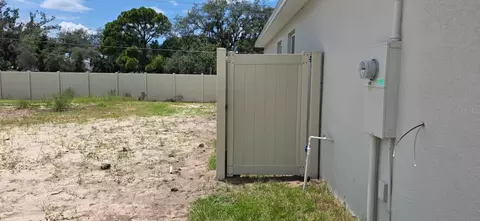 Exterior - 2122 River Hawk Loop, Winter Haven, FL 33880 photo 10 of 12