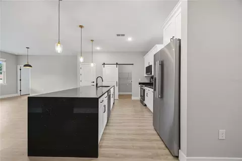 Kitchen - 2122 River Hawk Loop, Winter Haven, FL 33880 photo 3 of 6
