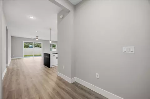 Entry Way - 2122 River Hawk Loop, Winter Haven, FL 33880 photo 2 of 4
