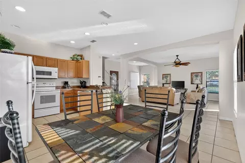 Dining - 126 Summer Place Loop, Clermont, FL 34714 photo 3 of 4