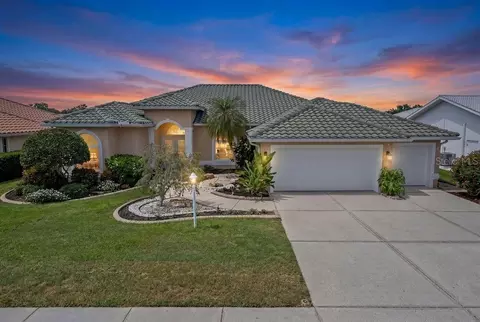 1543 Waterford Dr, Venice, FL 34292