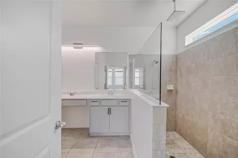 Bath - 5282 Pavia Dr, Saint Cloud, FL 34771 photo 1 of 5