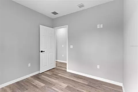 Bedroom - 108 Oxbow Dr, Sebring, FL 33876 photo 2 of 4