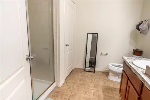 Bath - 4563 Orchard Grove Rd, Saint Cloud, FL 34772 photo 1 of 2