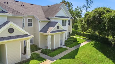 330 Southern Pecan Cir #205, Winter Garden, FL 34787