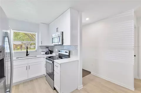 Kitchen - 1725 California Ave, Saint Cloud, FL 34769 photo 2 of 3