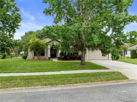 Exterior - 4924 Raylene Way, Saint Cloud, FL 34771 photo 2 of 4