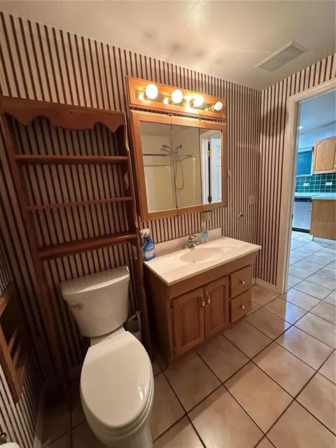 Bath - 606 New York Ave #NEW YORK AVE, Saint Cloud, FL 34769 photo 1 of 4