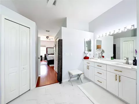Bath - 909 Grovesmere Loop, Ocoee, FL 34761 photo 5 of 7