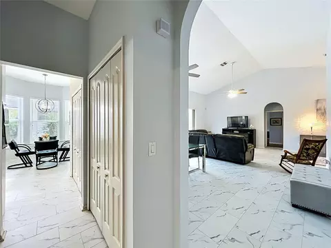 Entry Way - 909 Grovesmere Loop, Ocoee, FL 34761 photo 4 of 4