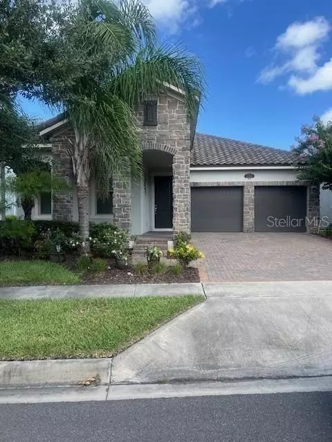 8360 Vivaro Isle Way, Windermere, FL 34786