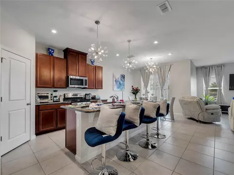 Kitchen - 5542 Toulouse Ln, Saint Cloud, FL 34771 photo 2 of 4