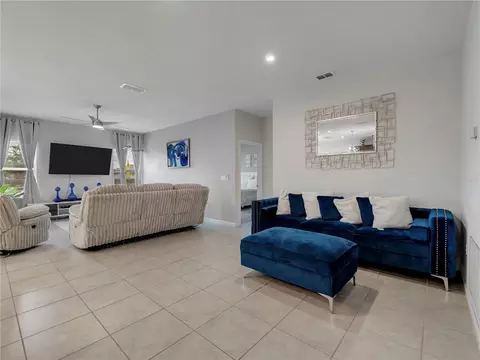 Living - 5542 Toulouse Ln, Saint Cloud, FL 34771 photo 3 of 5