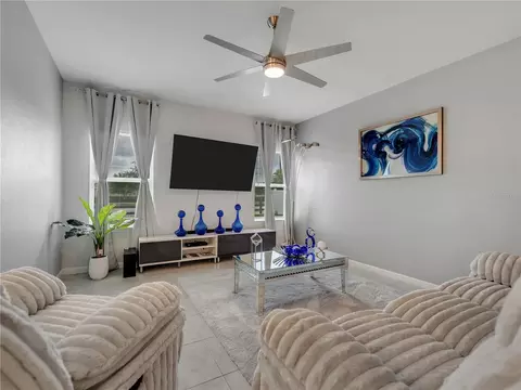 Living - 5542 Toulouse Ln, Saint Cloud, FL 34771 photo 4 of 5