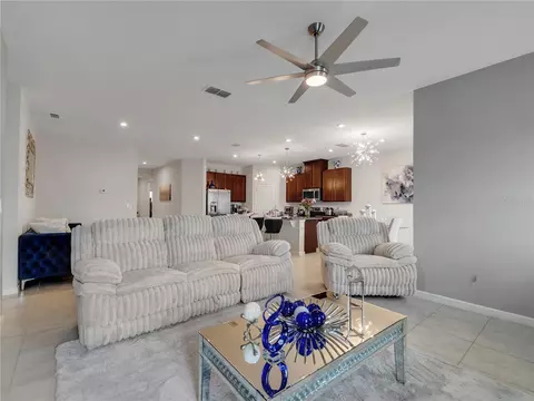 Living - 5542 Toulouse Ln, Saint Cloud, FL 34771 photo 5 of 5