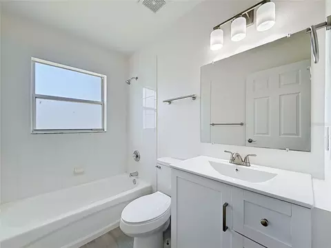 Bath - 13 Juniper Pass Radl, Ocala, FL 34480 photo 3 of 3