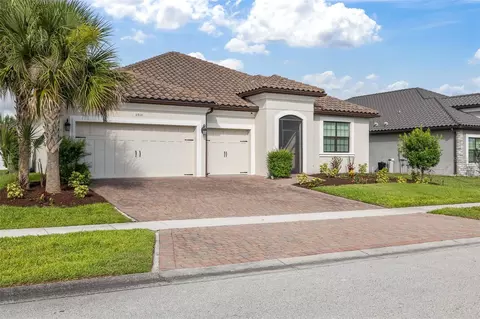 3910 Redfin Pl, Kissimmee, FL 34746
