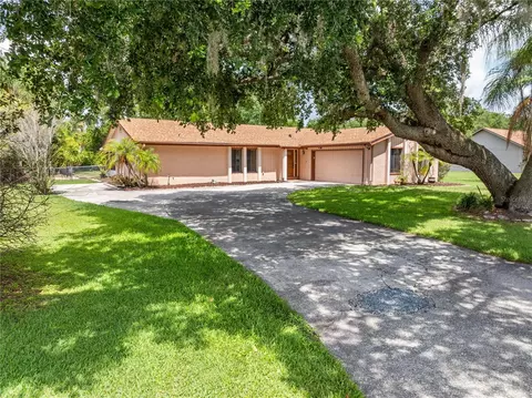 2440 Crane Ct, Saint Cloud, FL 34771