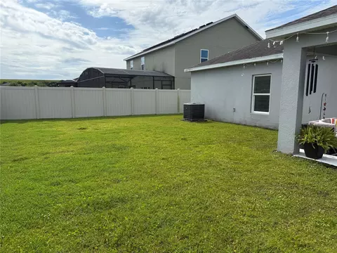 Exterior - 2600 Wadeview Loop, Saint Cloud, FL 34769 photo 11 of 12