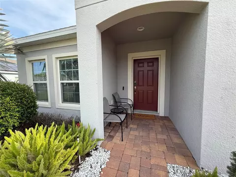 Exterior - 2600 Wadeview Loop, Saint Cloud, FL 34769 photo 2 of 12