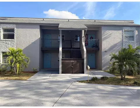 108 Booth Ln, Kissimmee, FL 34743