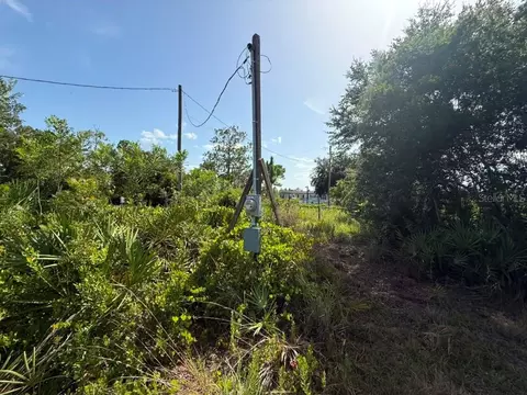 6139 Krazy, Saint Cloud, FL 34773 photo 8