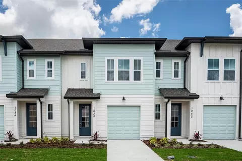 1038 Plantation Ln, Davenport, FL 33896