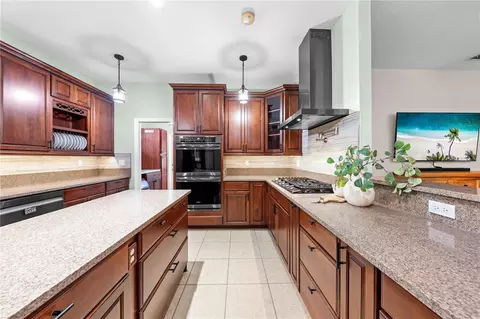 Kitchen - 4295 Rambler Ave, Saint Cloud, FL 34772 photo 10 of 12