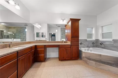 Bath - 4295 Rambler Ave, Saint Cloud, FL 34772 photo 3 of 7