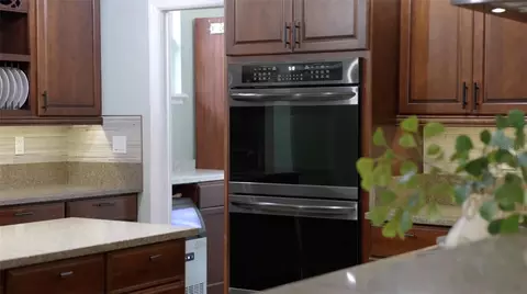 Kitchen - 4295 Rambler Ave, Saint Cloud, FL 34772 photo 2 of 12