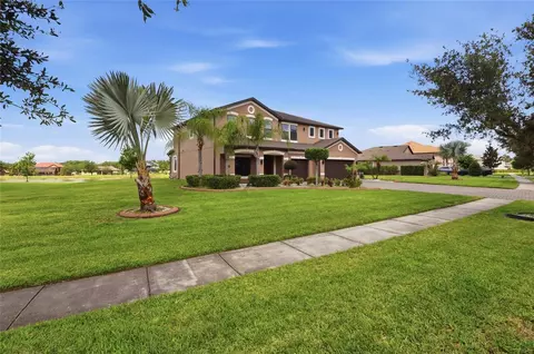 Exterior - 9410 Lisbon St, Seffner, FL 33584 photo 3 of 5