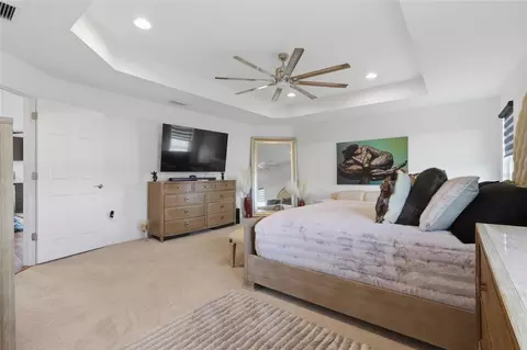 Bedroom - 9410 Lisbon St, Seffner, FL 33584 photo 3 of 6