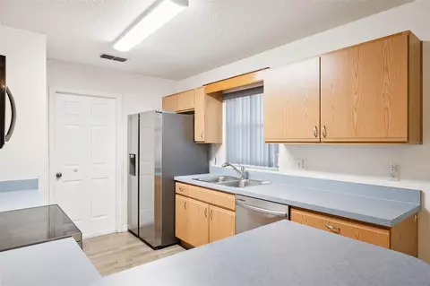 Kitchen - 305 E 5th St, Saint Cloud, FL 34769 photo 3 of 4