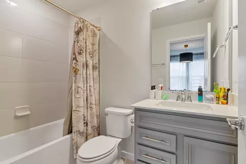 Bath - 5674 Arborvista Dr, Saint Cloud, FL 34769 photo 3 of 4