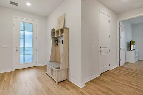 Entry Way - 5674 Arborvista Dr, Saint Cloud, FL 34769 photo 4 of 7