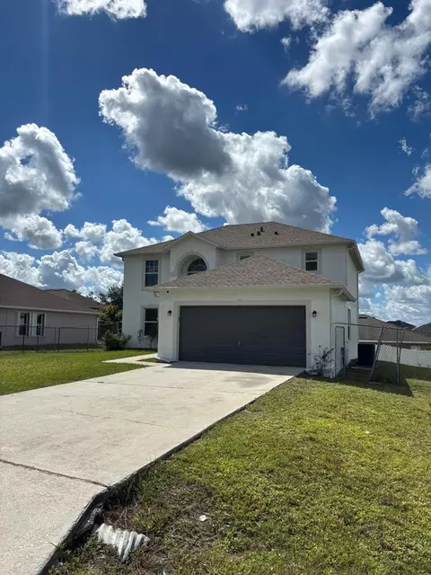 404 Manitoba Dr, Kissimmee, FL 34759