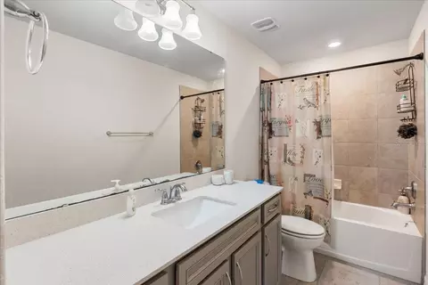 Bath - 2712 Timbergrove St, Saint Cloud, FL 34771 photo 1 of 3