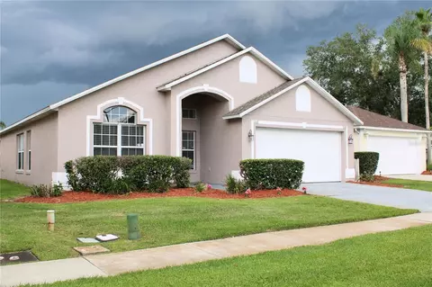 1068 Lake Berkley Dr, Kissimmee, FL 34746