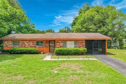 910 NE 45th St, Ocala, FL 34479