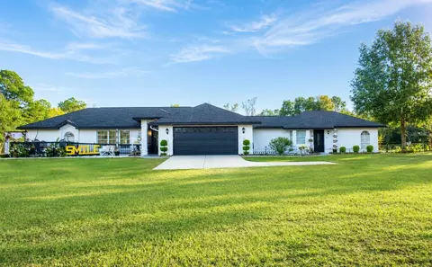 3450 NE 70th St, Ocala, FL 34479