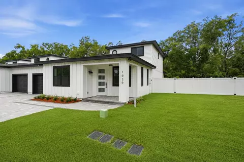 1020 Farmstead St, Eustis, FL 32736