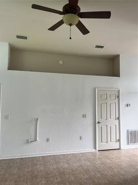 Living - 3739 Ricky Ln, Saint Cloud, FL 34772 photo 3 of 4
