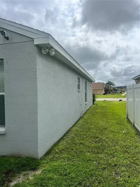 Exterior - 3739 Ricky Ln, Saint Cloud, FL 34772 photo 4 of 6