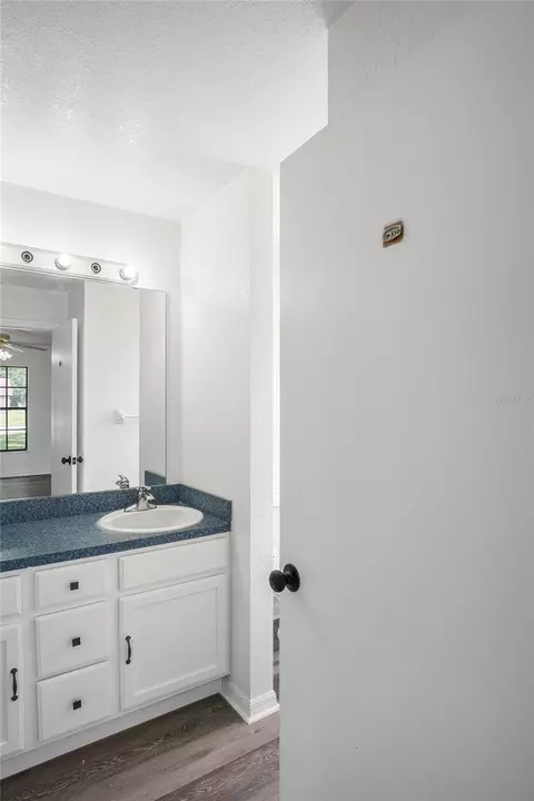 Bath - 1177 Liza St, Saint Cloud, FL 34771 photo 2 of 5