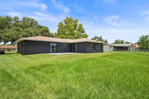Exterior - 1177 Liza St, Saint Cloud, FL 34771 photo 6 of 10
